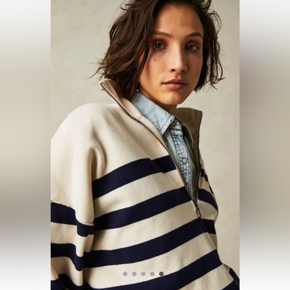 Free People Uptown Stripe Pullover Sweater Oversized Champagne Navy Combo - Picture 5 of 7